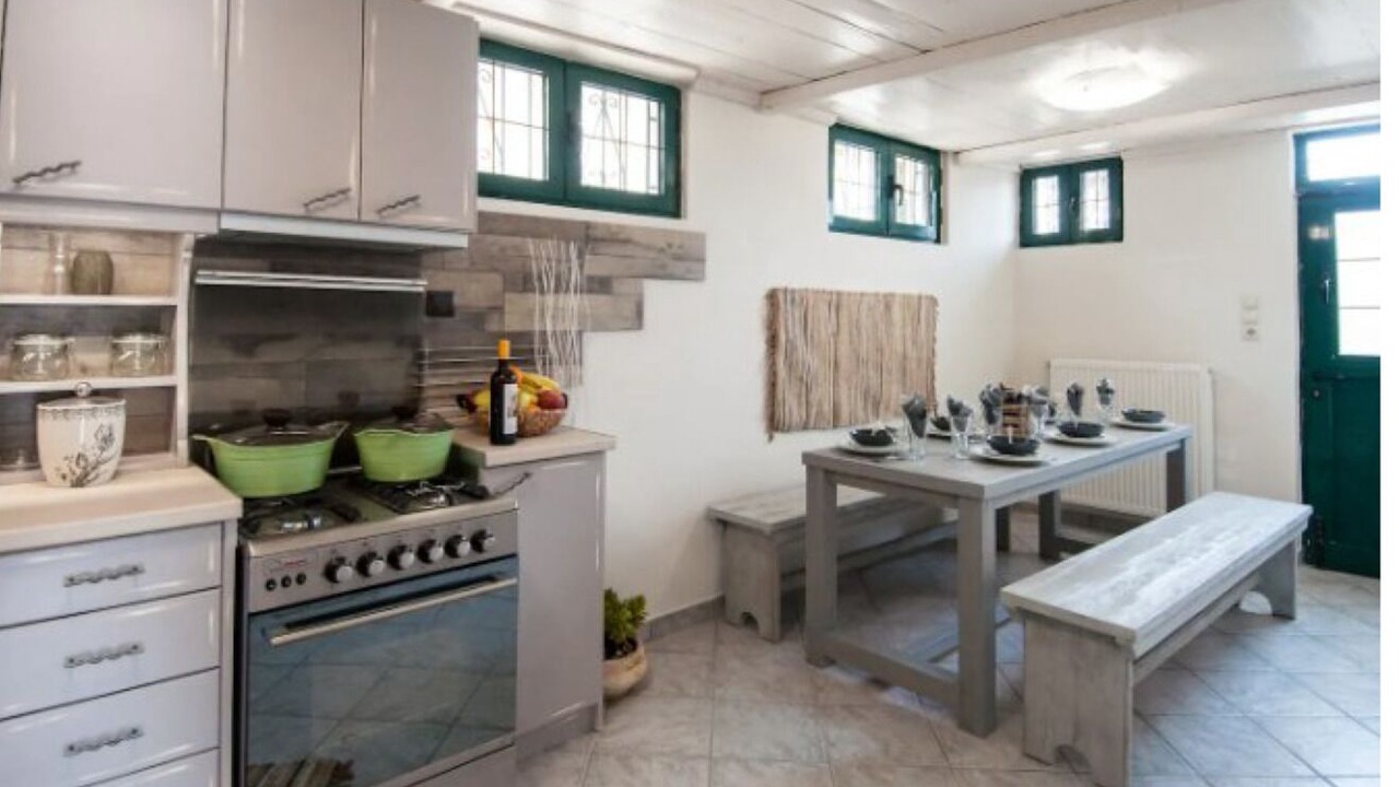 Photo of Kitchen in Alikanas