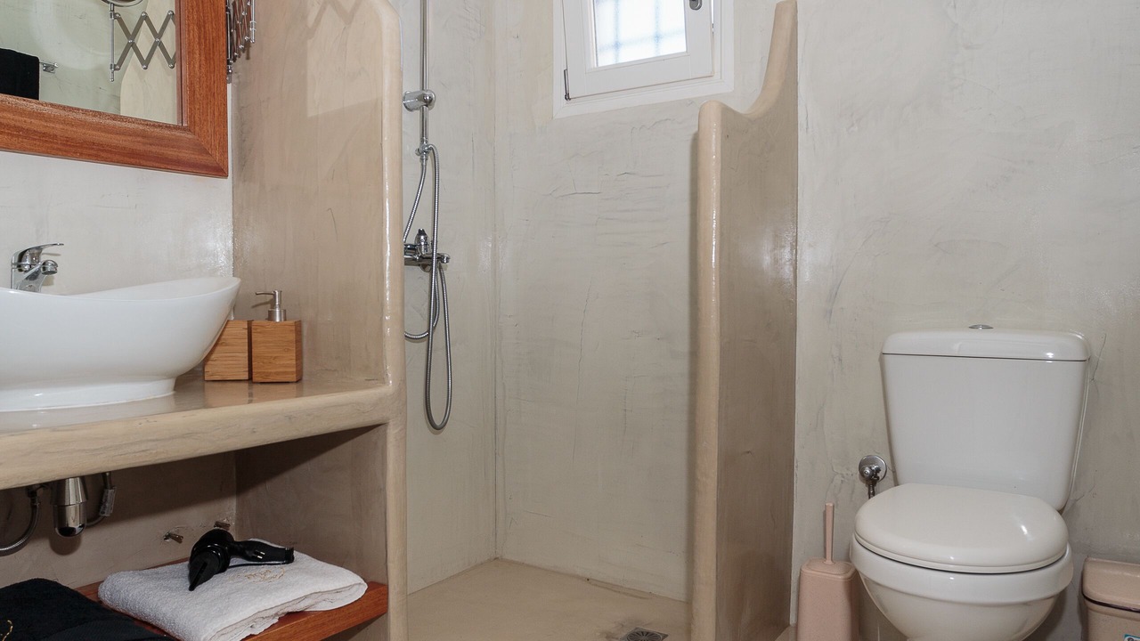 Photo of Bathroom in Logaras