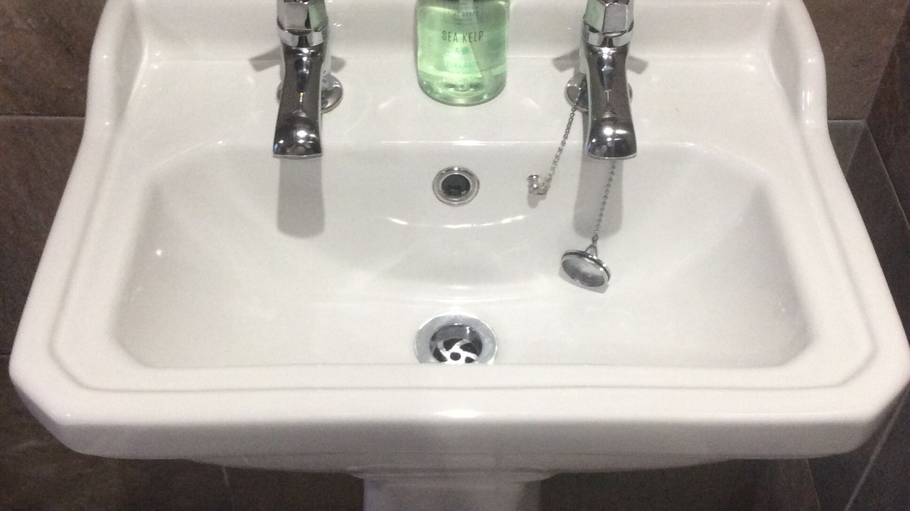 Photo of Bathroom in Colbost