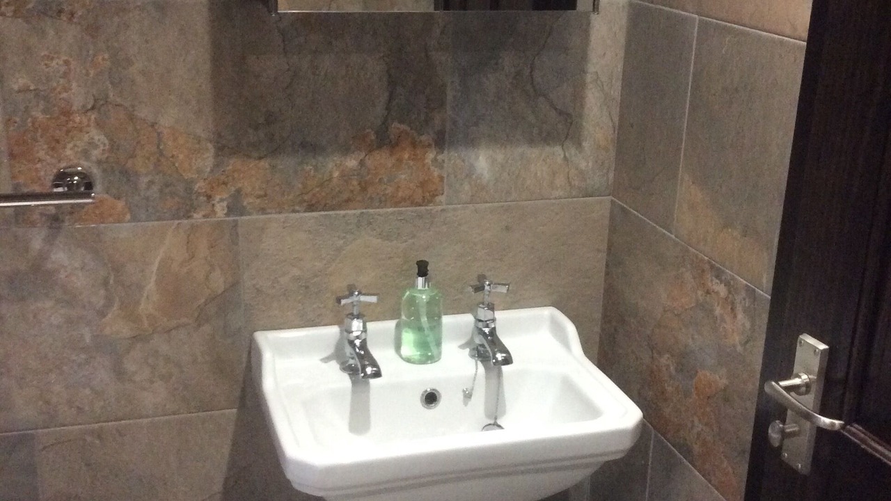 Photo of Bathroom in Colbost