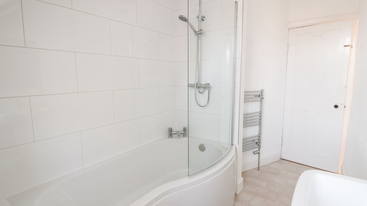 Photo of Bathroom in Thornhill