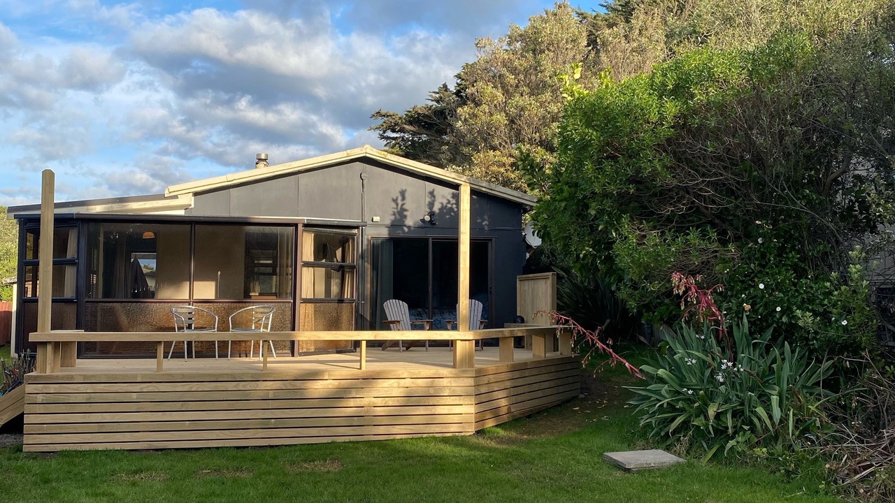 Photo of Patio Balcony in Waitarere Beach