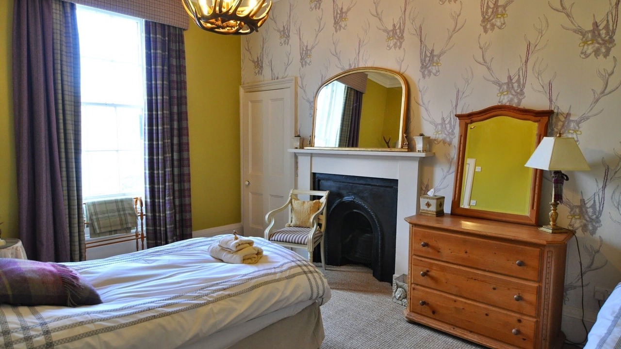 Photo of Bedroom in Tollcross