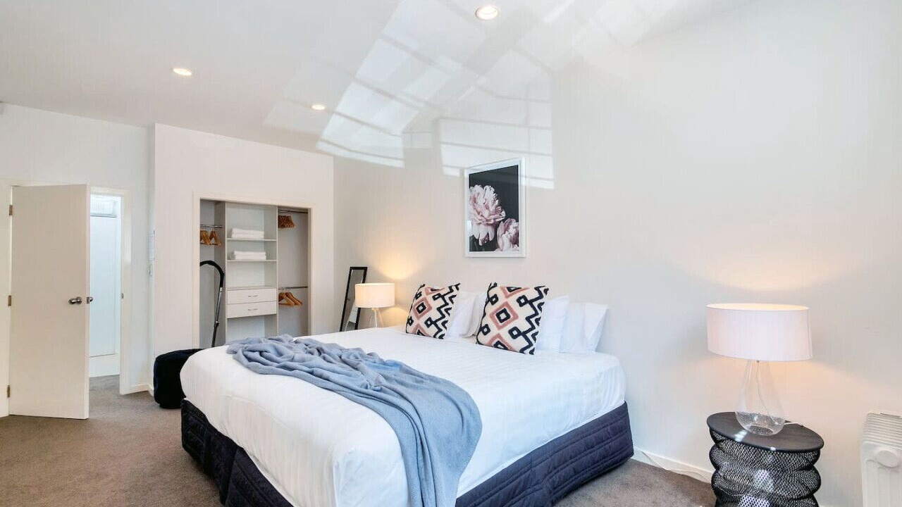 Photo of Bedroom in Epsom