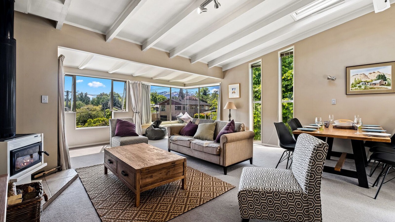 Photo of Livingroom in Wanaka