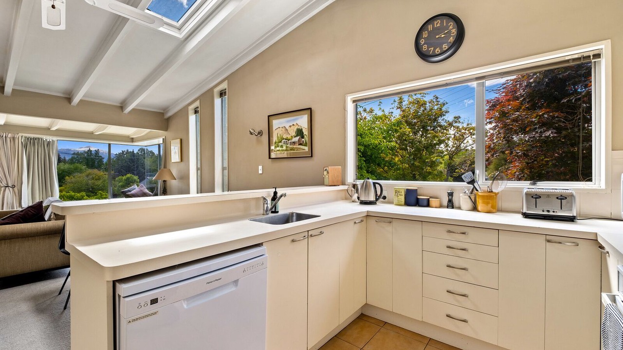 Photo of Kitchen in Wanaka
