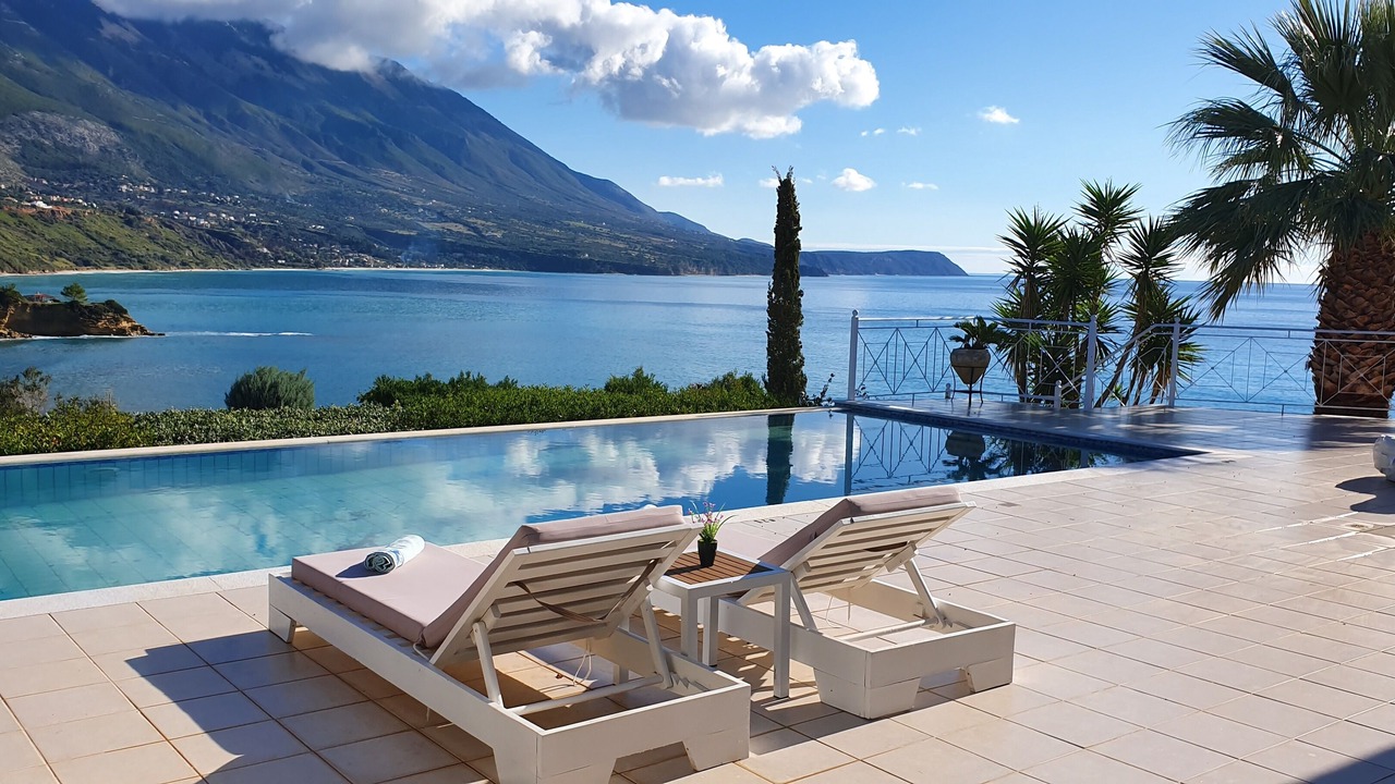 Photo of Outdoor in Karavados