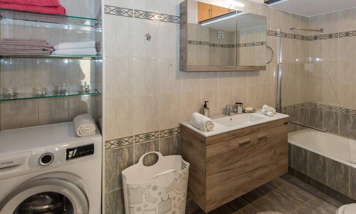 Photo of Bathroom in Anatolikos Sinikismos