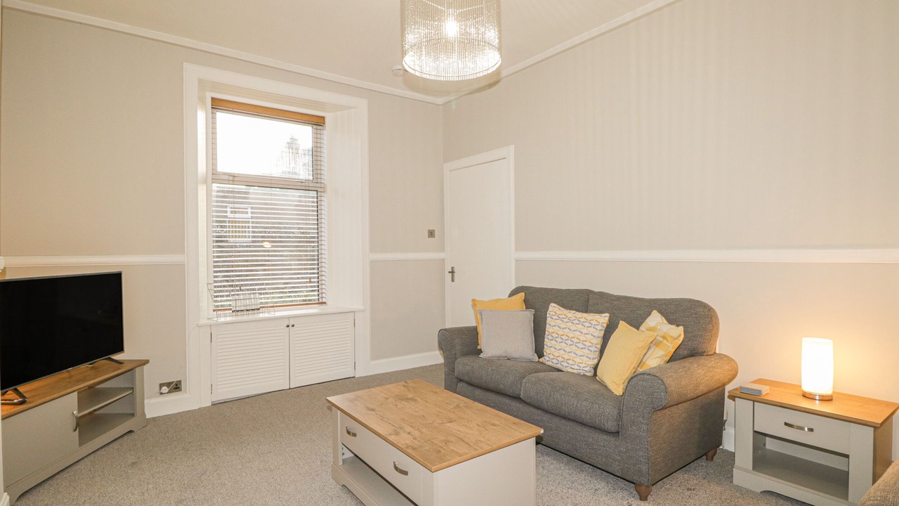 Photo of Livingroom in Elgin