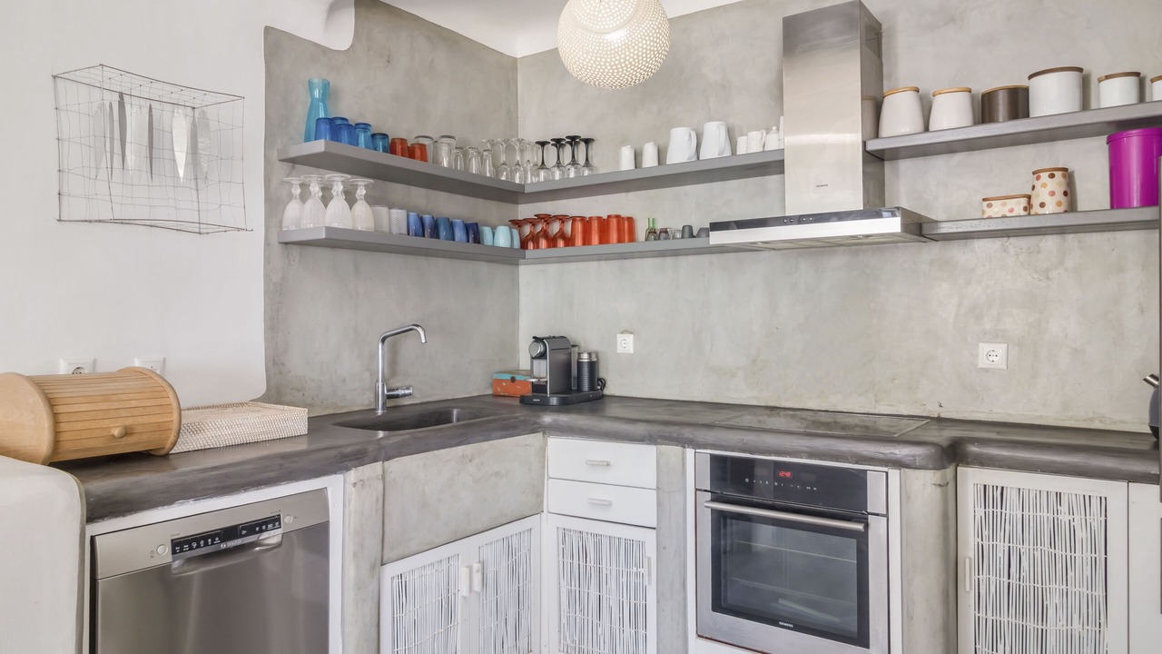 Photo of Kitchen in Faros Armenistis