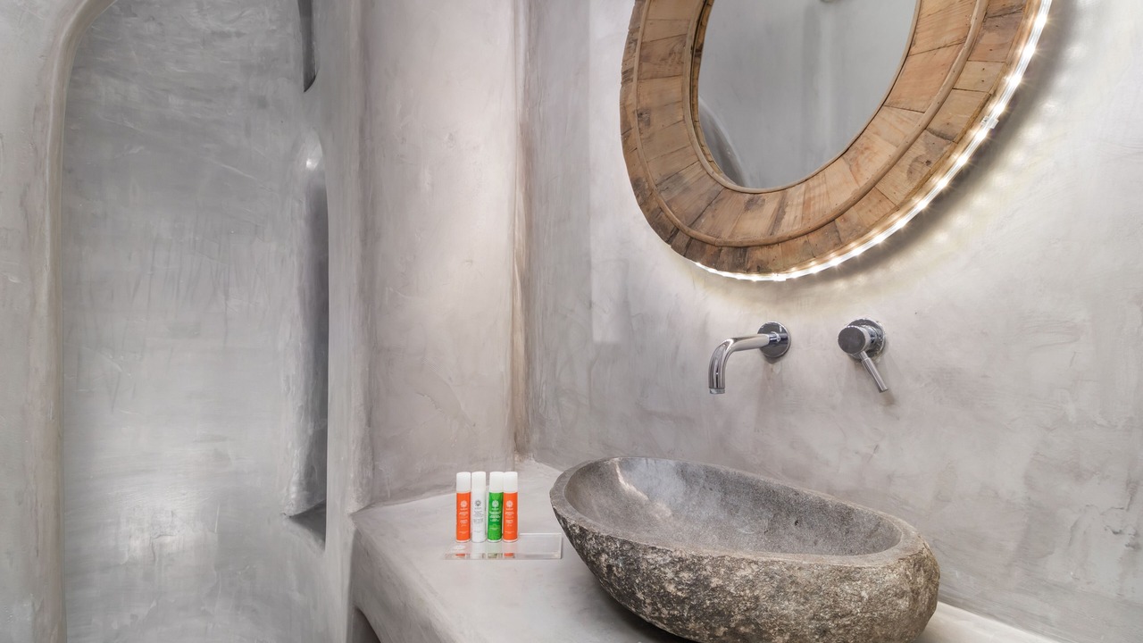 Photo of Bathroom in Faros Armenistis