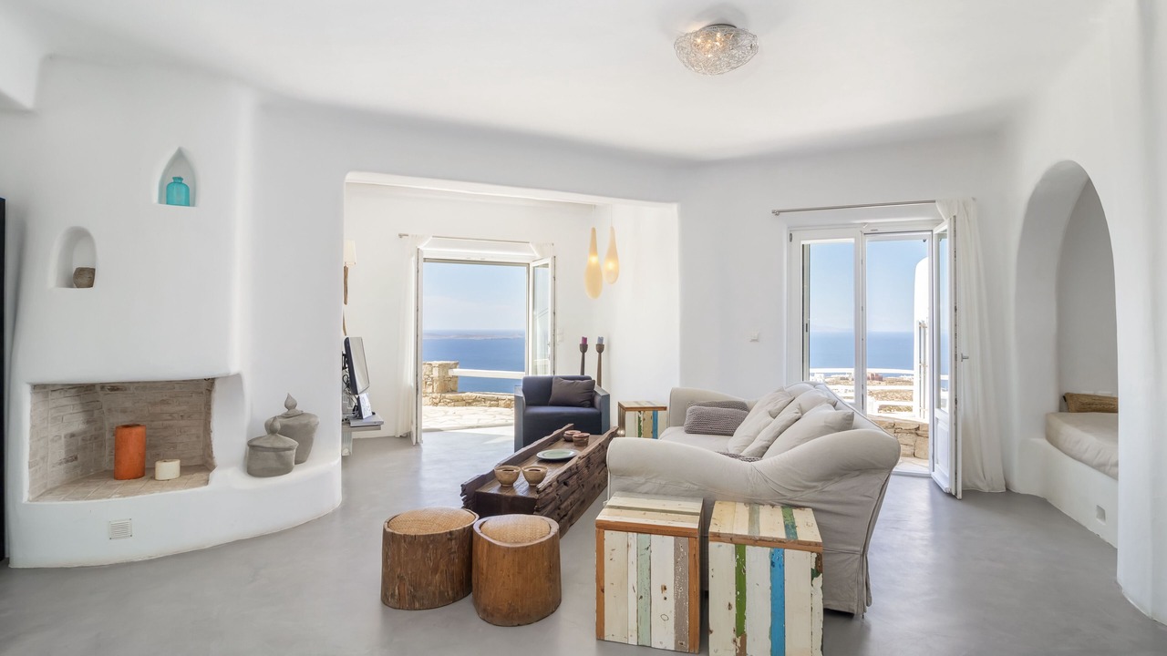Photo of Livingroom in Faros Armenistis