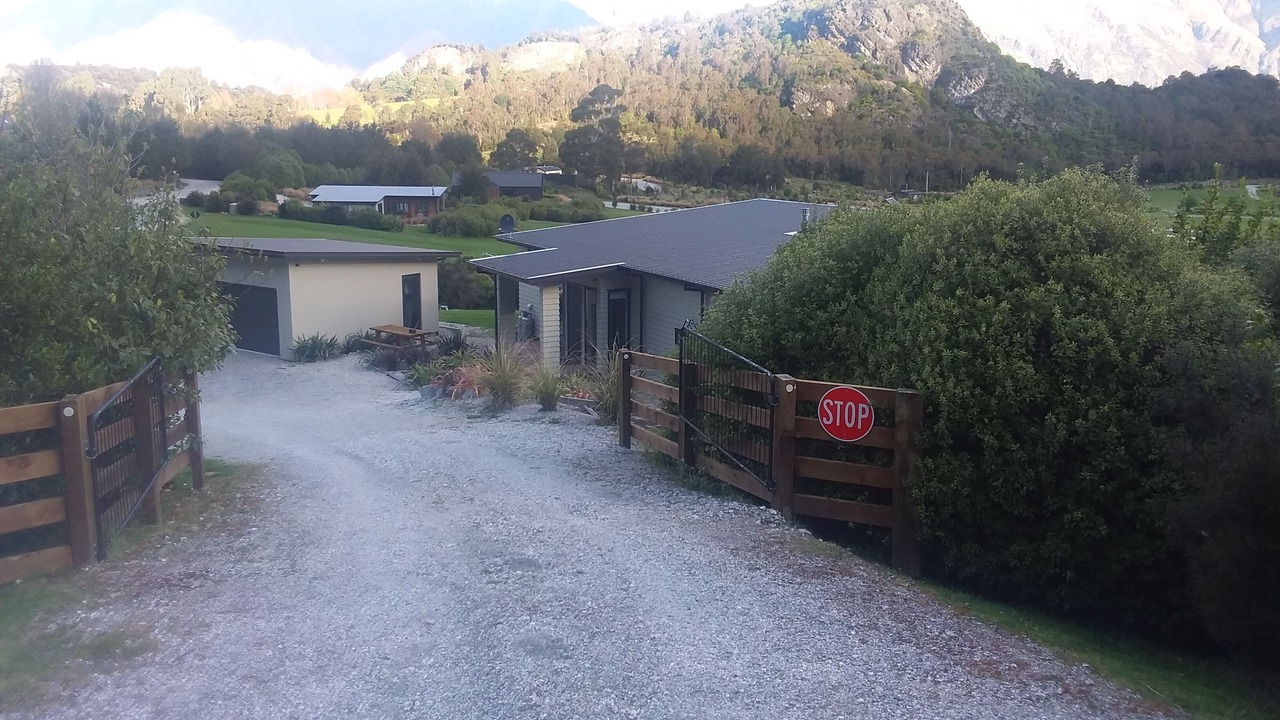 Photo of Outdoor in Mount Creighton