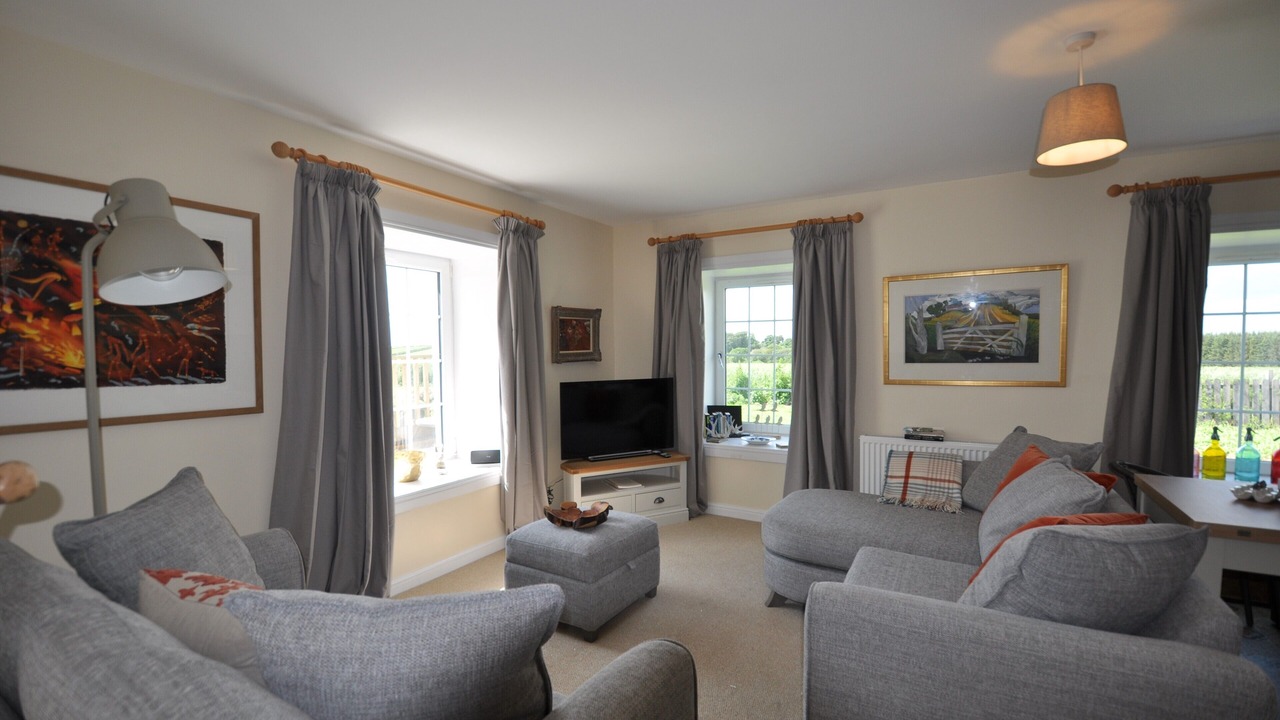 Photo of Livingroom in Mauchline