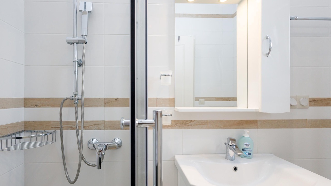 Photo of Bathroom in Lefktro