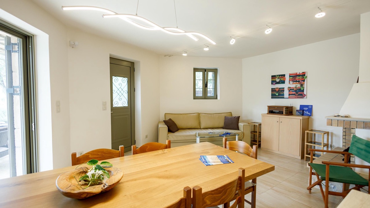 Photo of Livingroom in Lefktro
