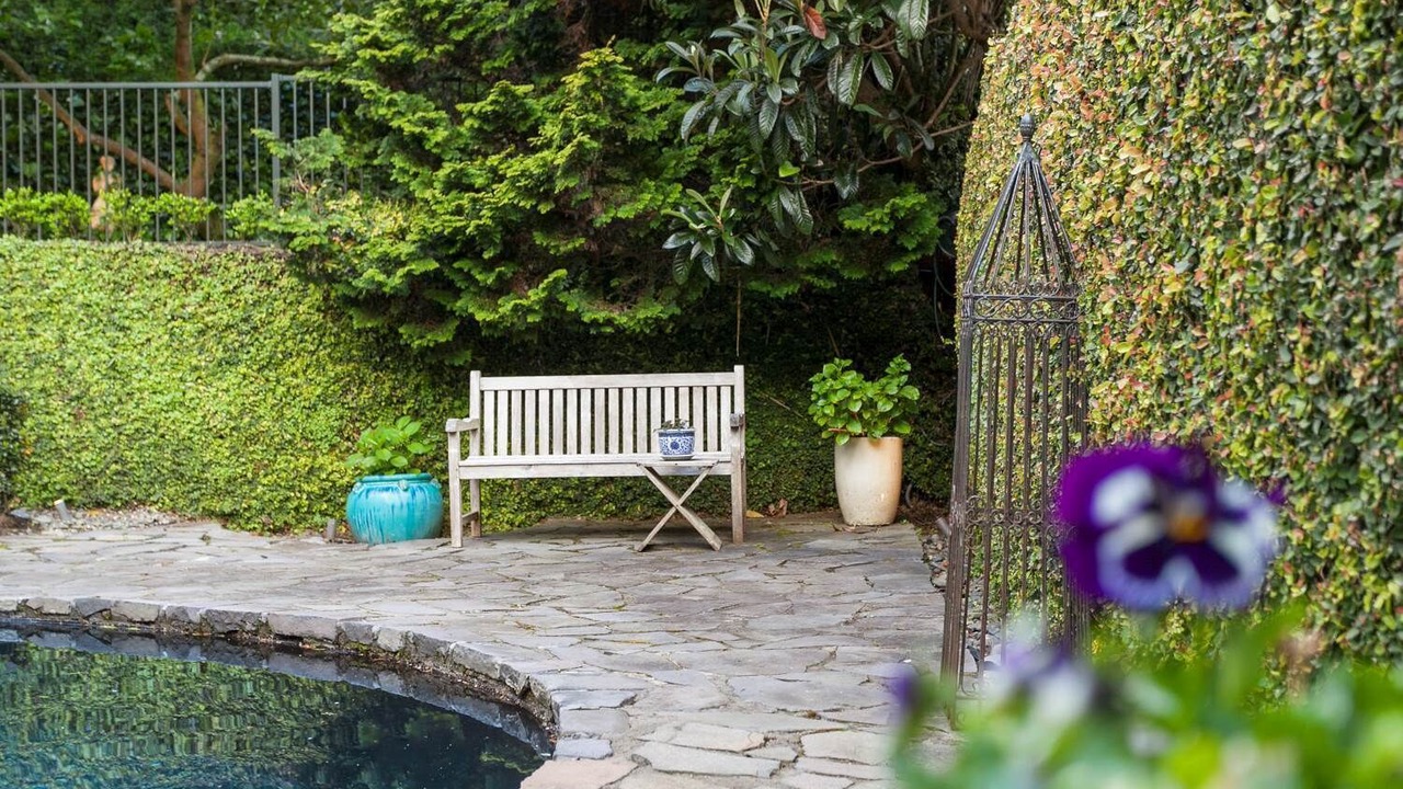 Photo of Outdoor in Epsom