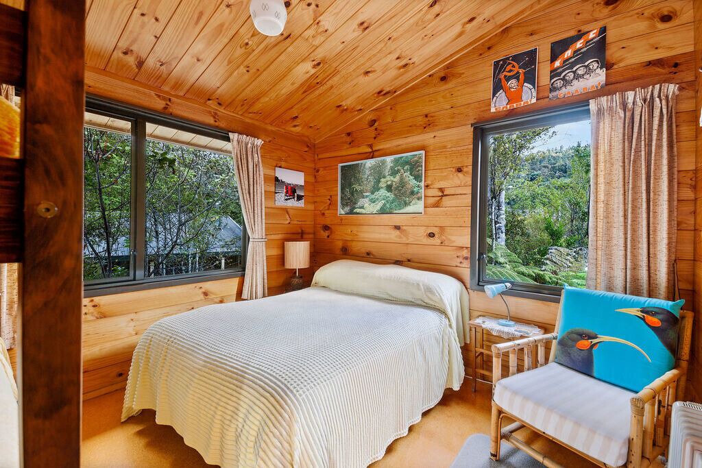Photo of Bedroom in Pukawa