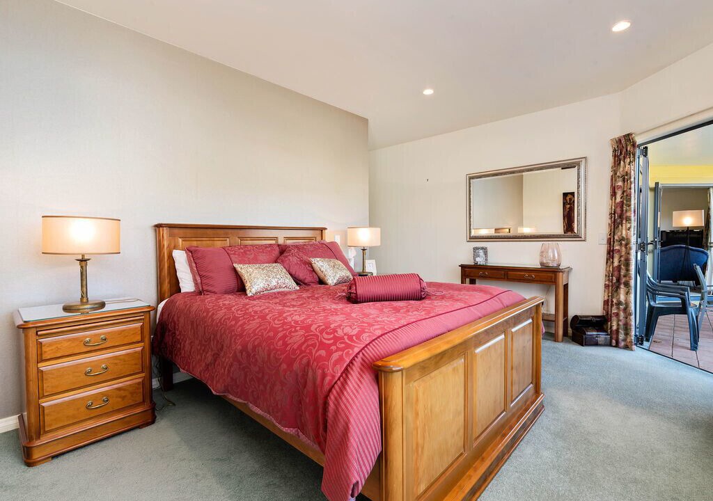 Photo of Bedroom in Lowburn
