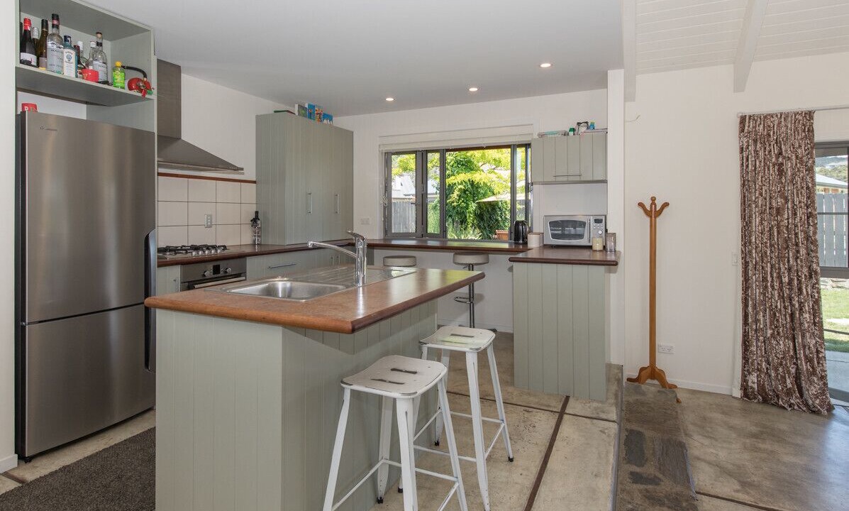 Photo of Kitchen in Albert Town