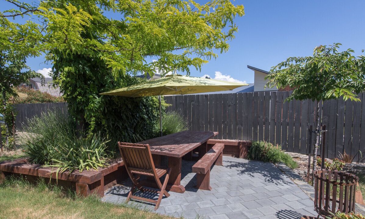 Photo of Outdoor in Albert Town