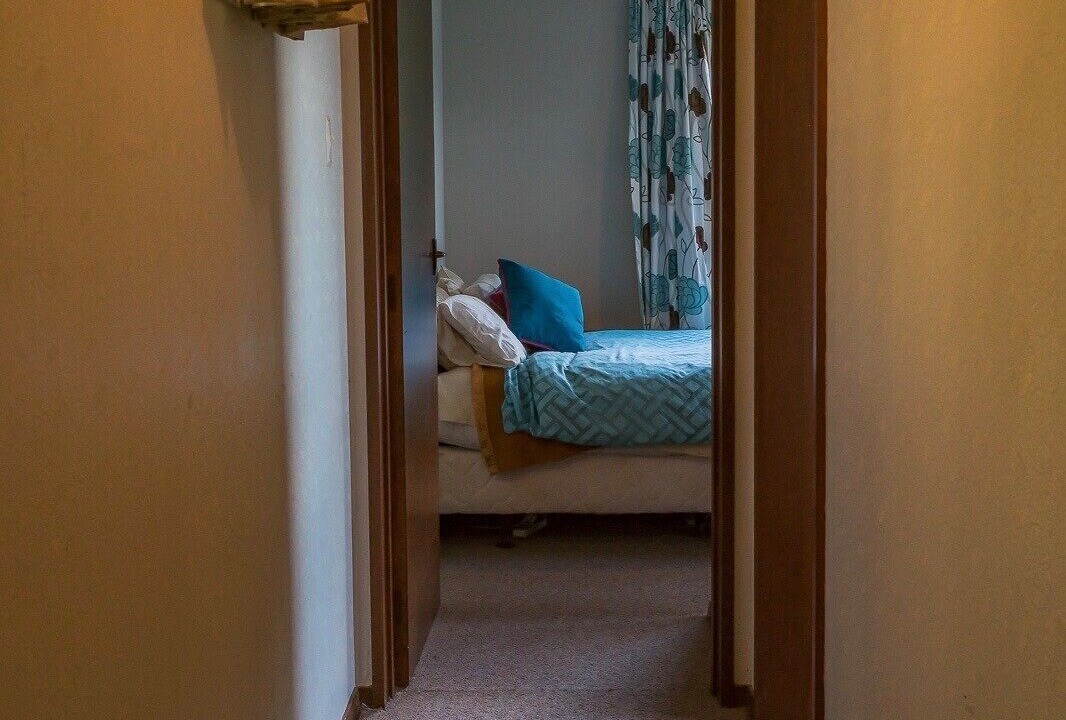 Photo of Bedroom in Moetapu Bay