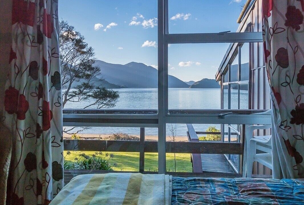 Photo of Bedroom in Moetapu Bay