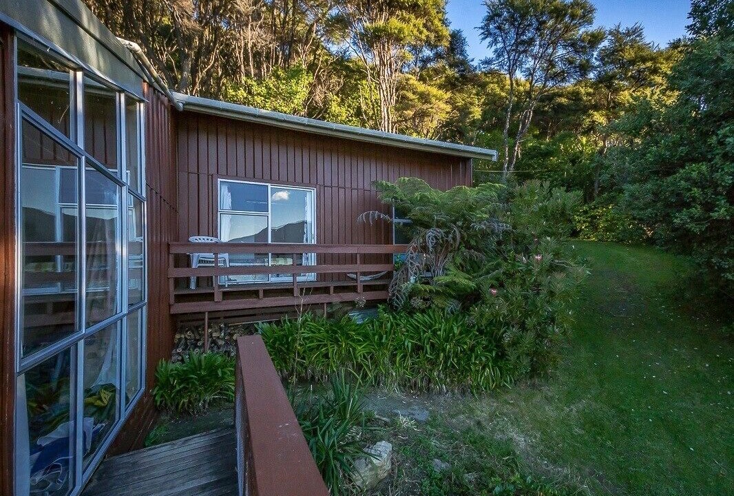 Photo of Patio Balcony in Moetapu Bay