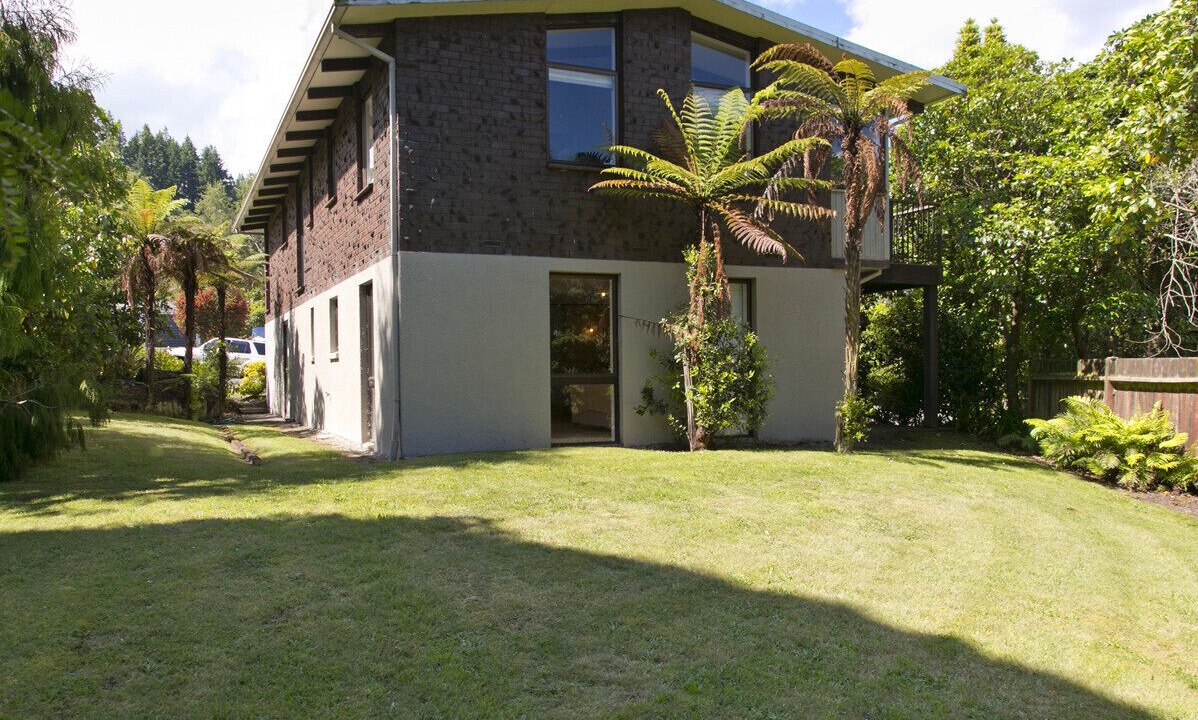 Photo of Outdoor in Acacia Bay