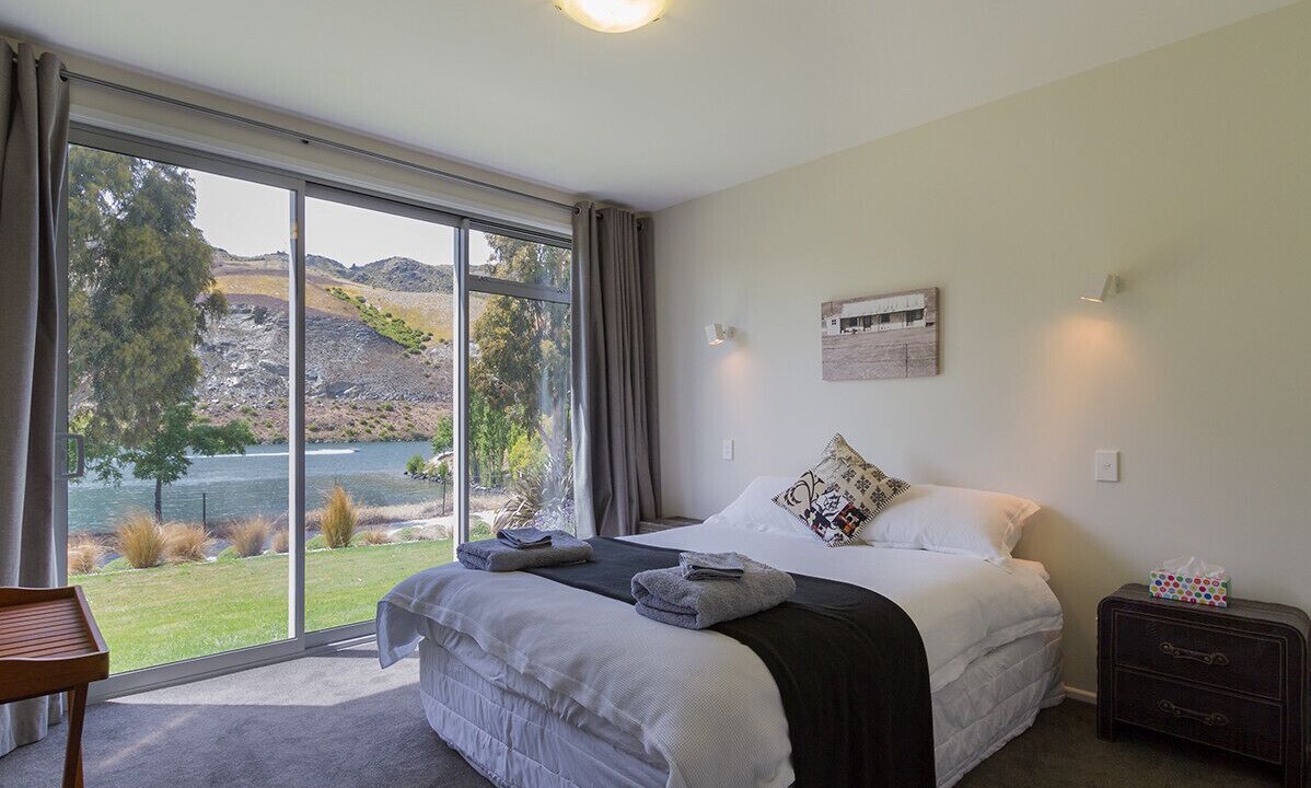 Photo of Bedroom in Lowburn