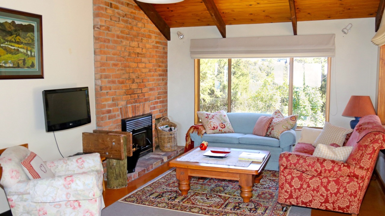 Photo of Livingroom in Ngaio Bay