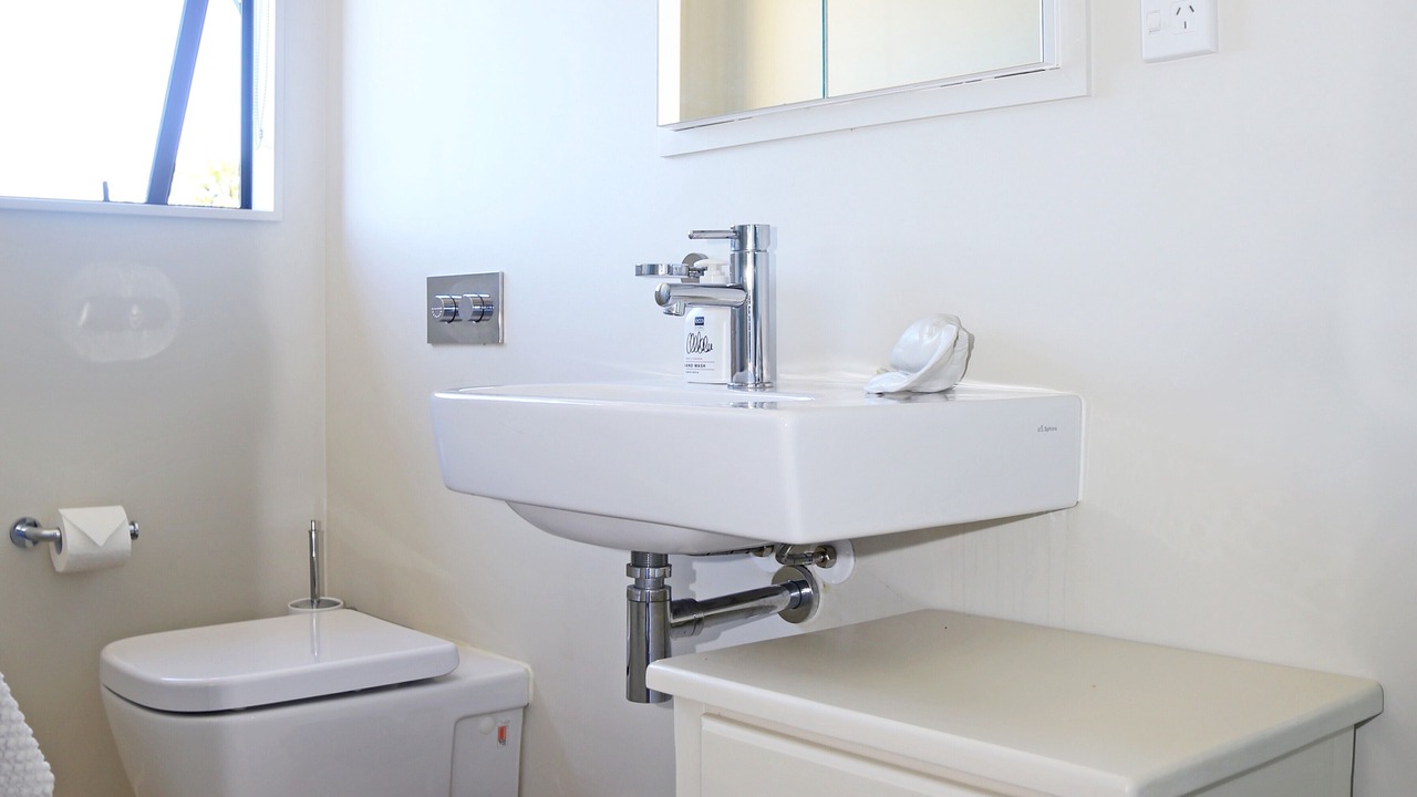 Photo of Bathroom in Ngaio Bay