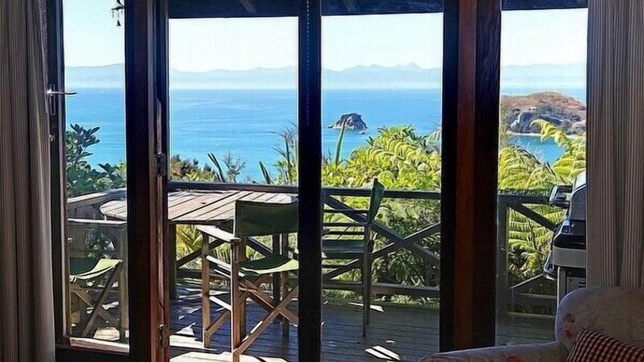 Photo of Livingroom in Ngaio Bay