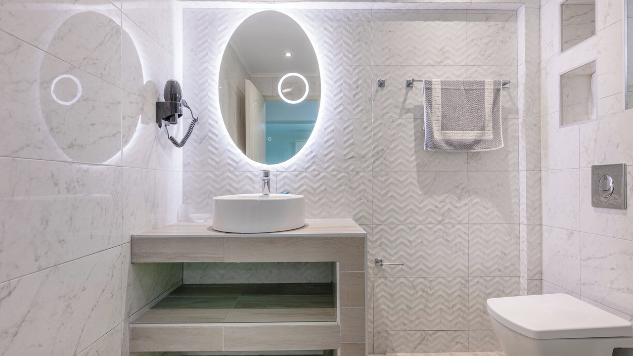 Photo of Bathroom in Psarou