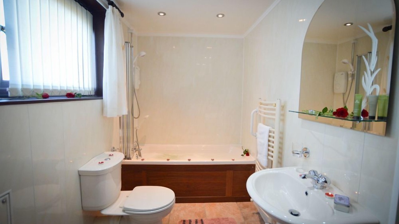 Photo of Bathroom in Connel
