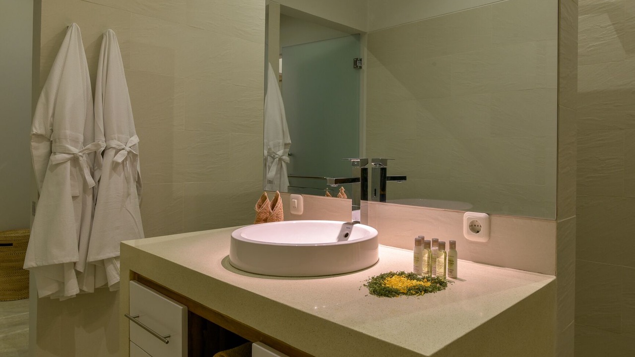 Photo of Bathroom in Lokapaksa