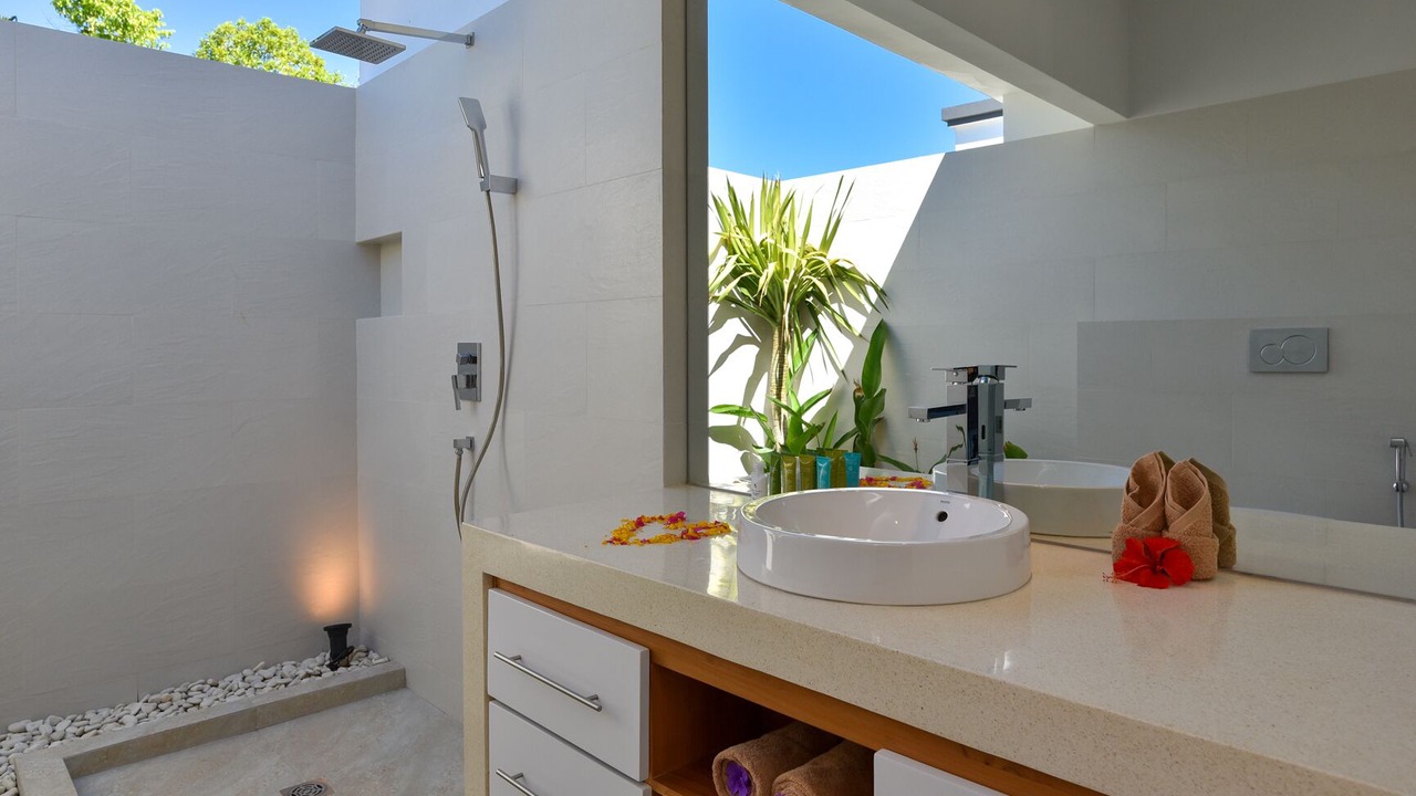 Photo of Bathroom in Lokapaksa