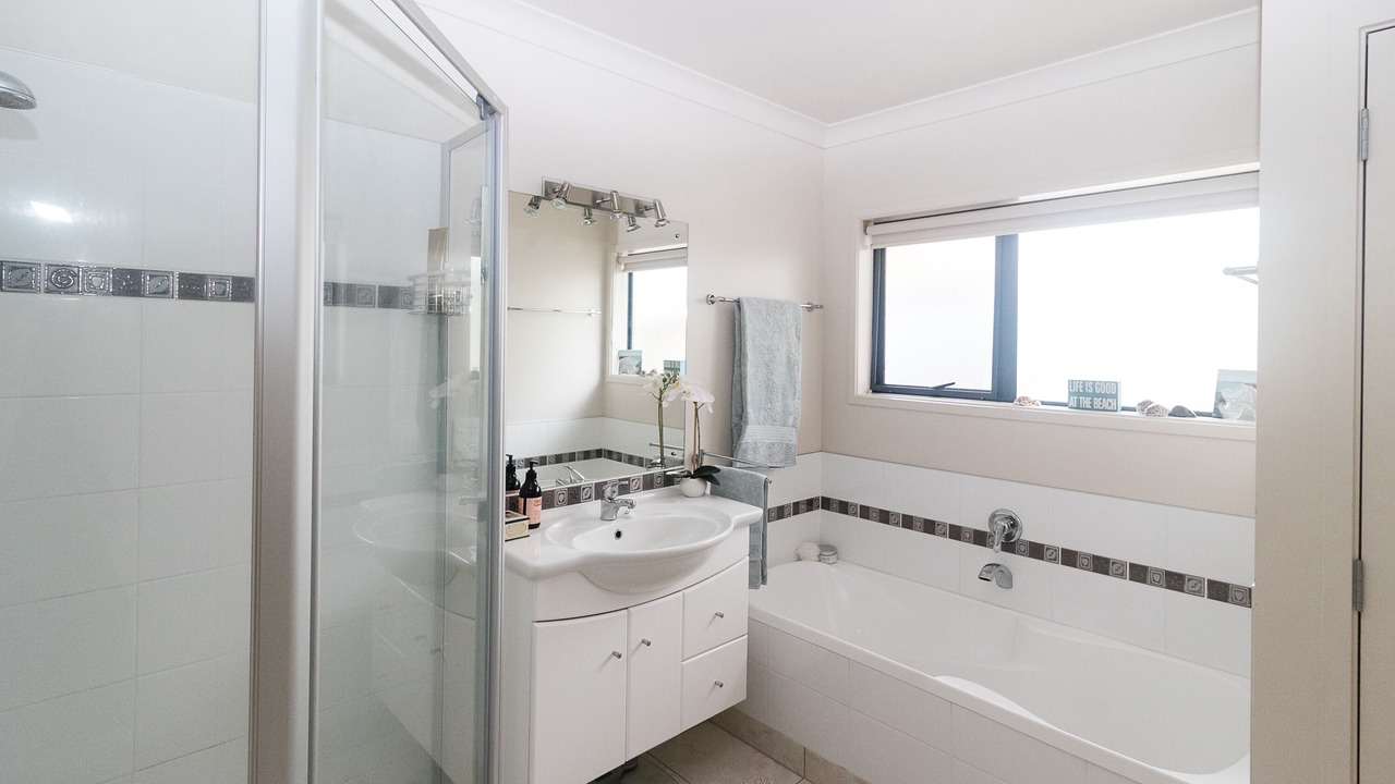 Photo of Bathroom in Hatfields Beach