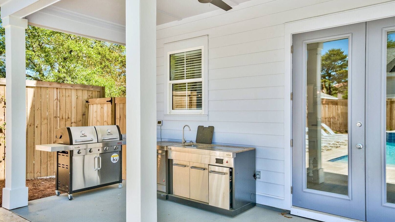 Photo of Patio Balcony in Crystal Shores
