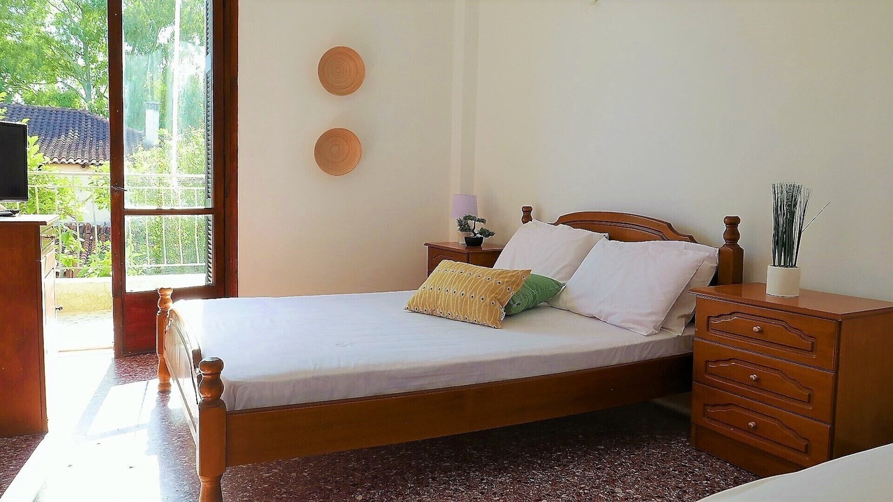 Photo of Bedroom in Amarinthos