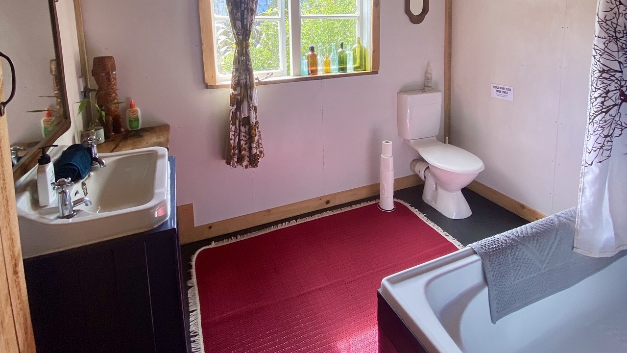 Photo of Bathroom in Kairuru