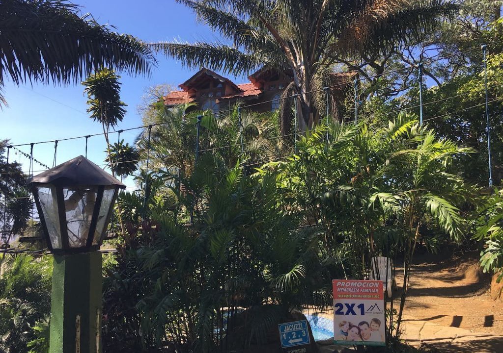 Photo of Outdoor in Roble