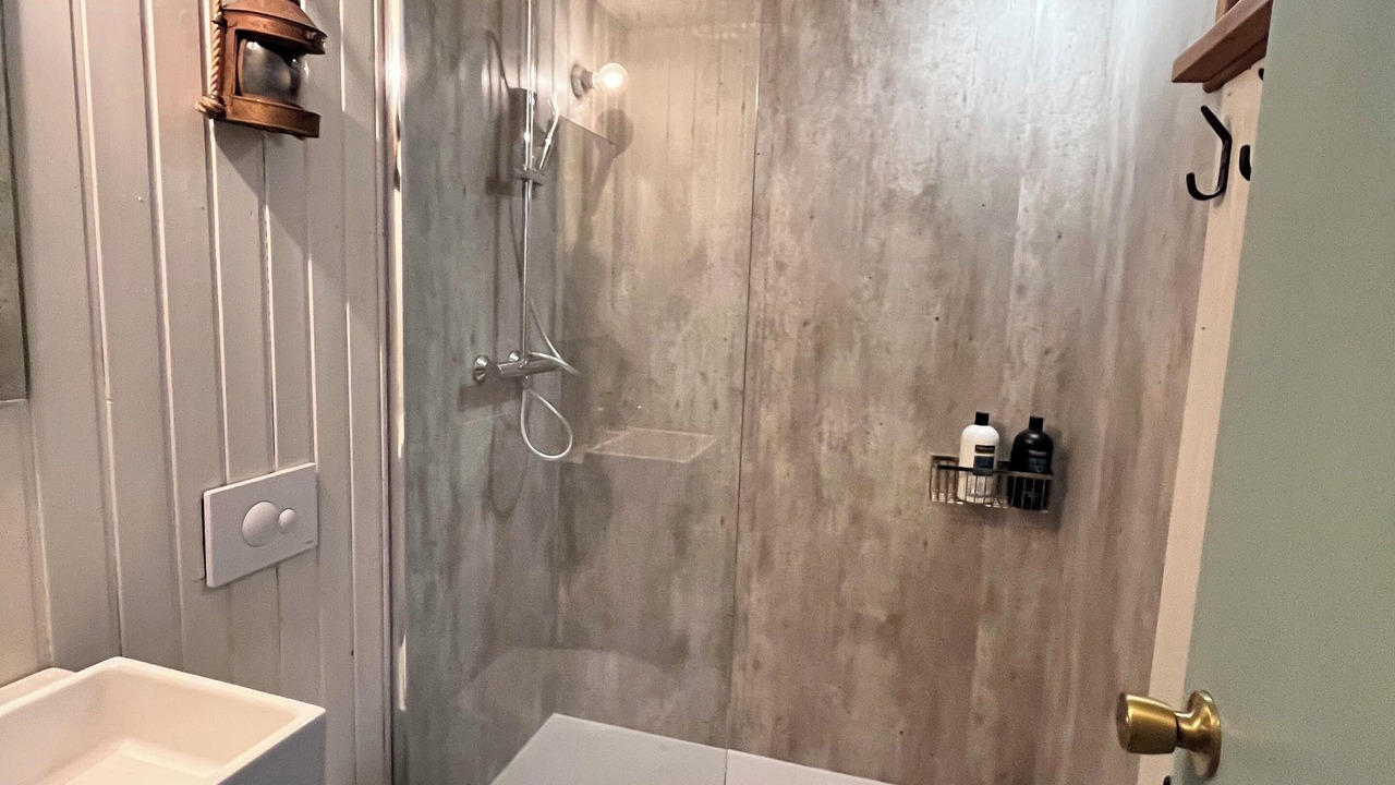 Photo of Bathroom in Borgarnes