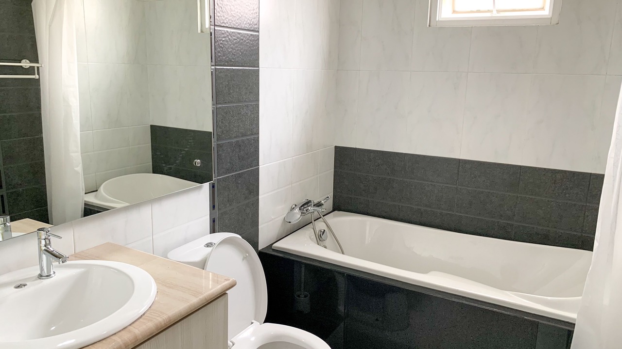 Photo of Bathroom in Binong
