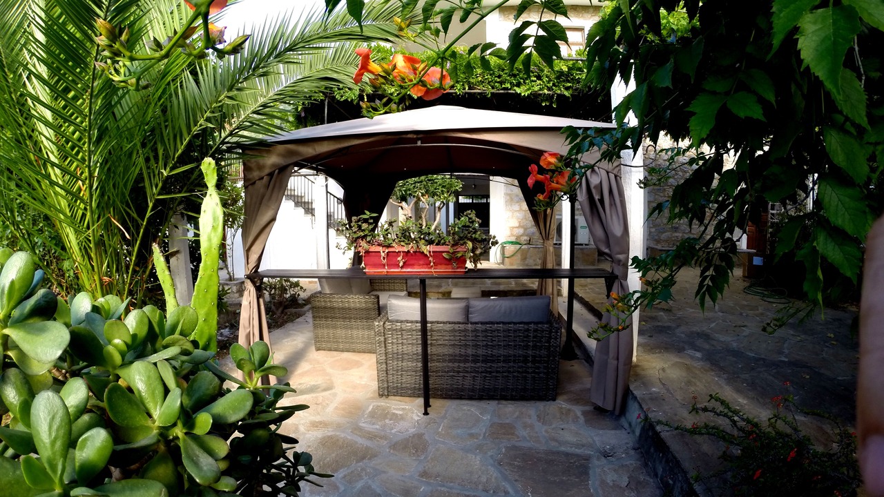 Photo of Patio Balcony in Leonidio