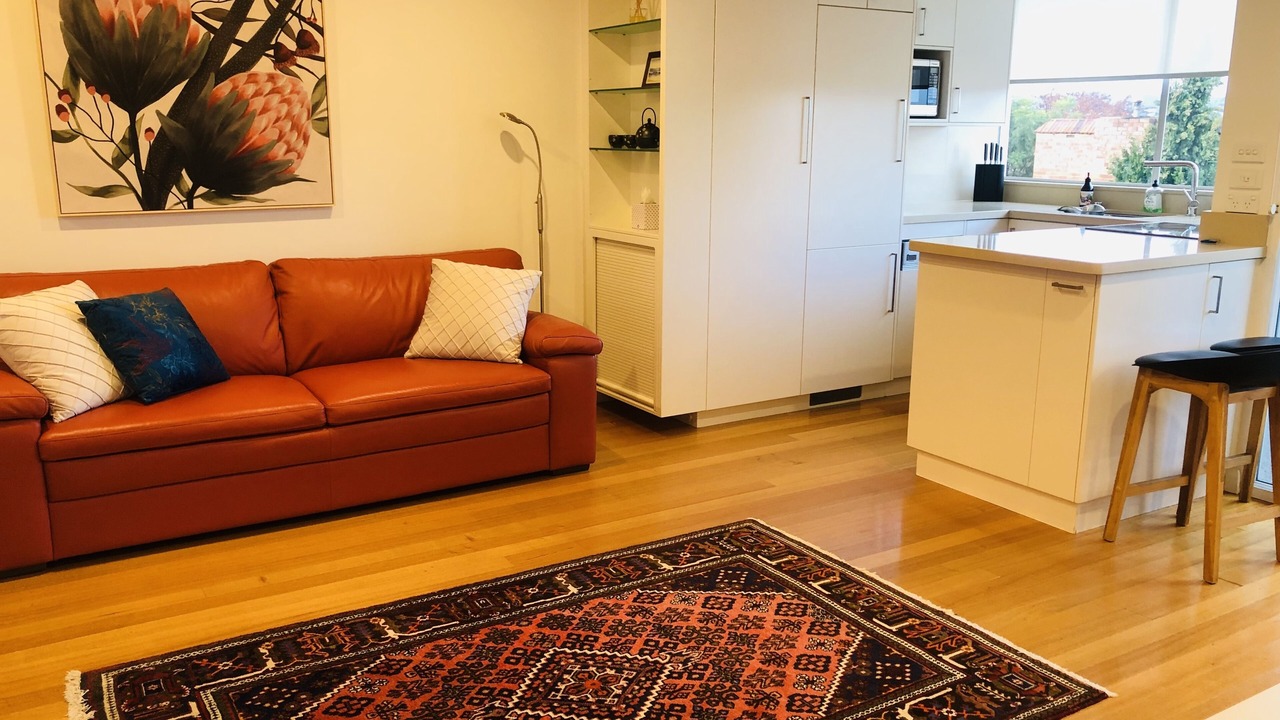 Photo of Livingroom in Battery Point
