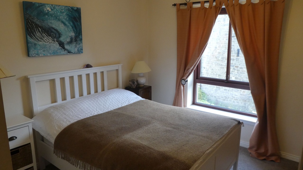 Photo of Bedroom in Tollcross