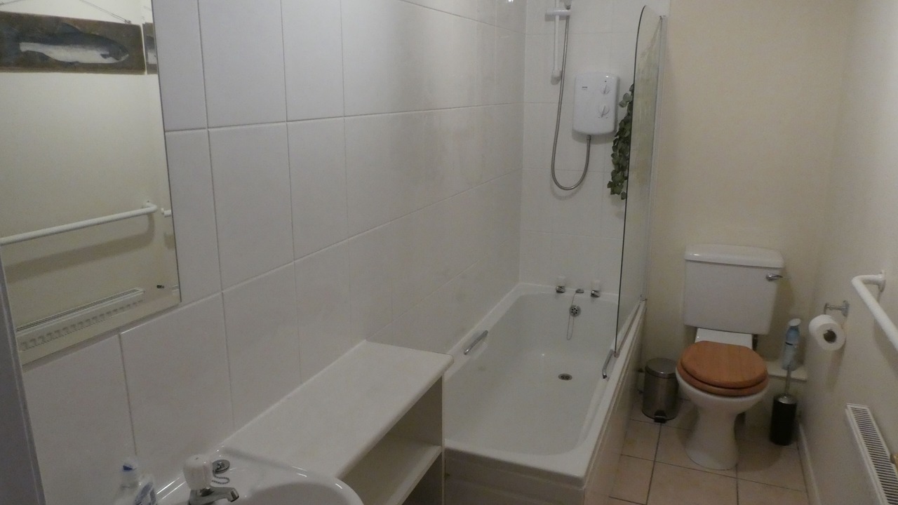 Photo of Bathroom in Tollcross