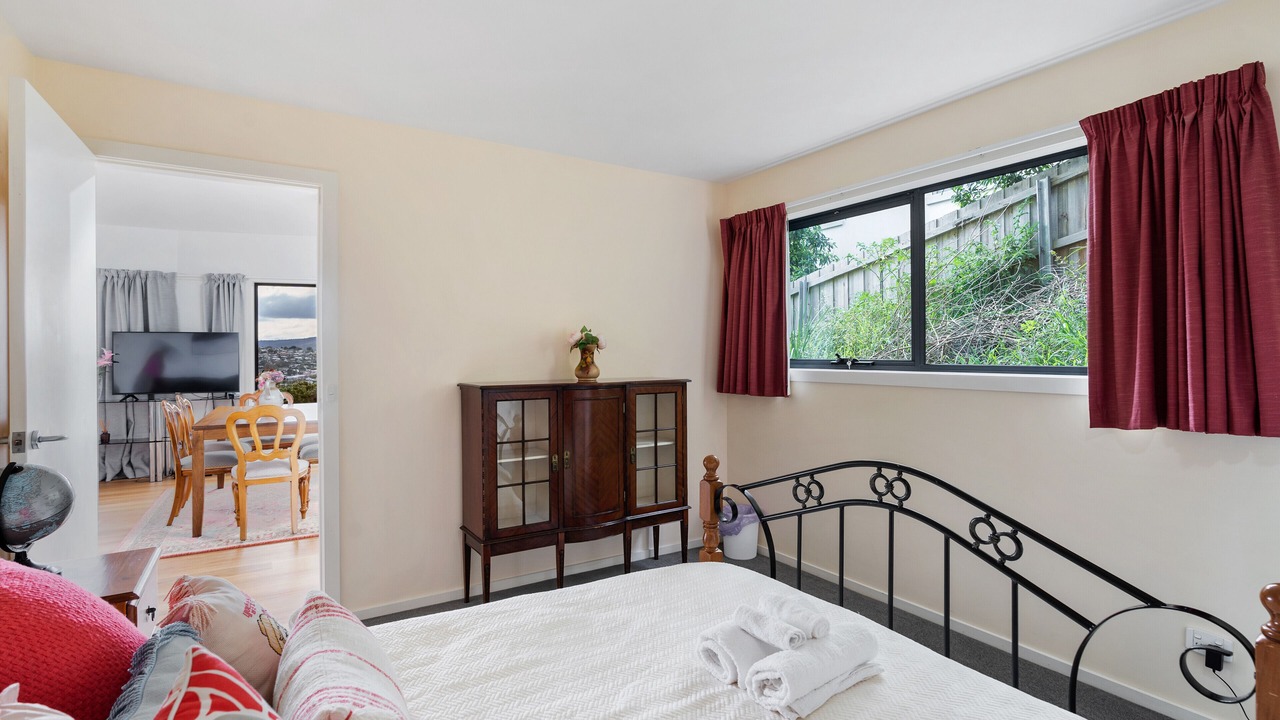 Photo of Bedroom in Blackmans Bay