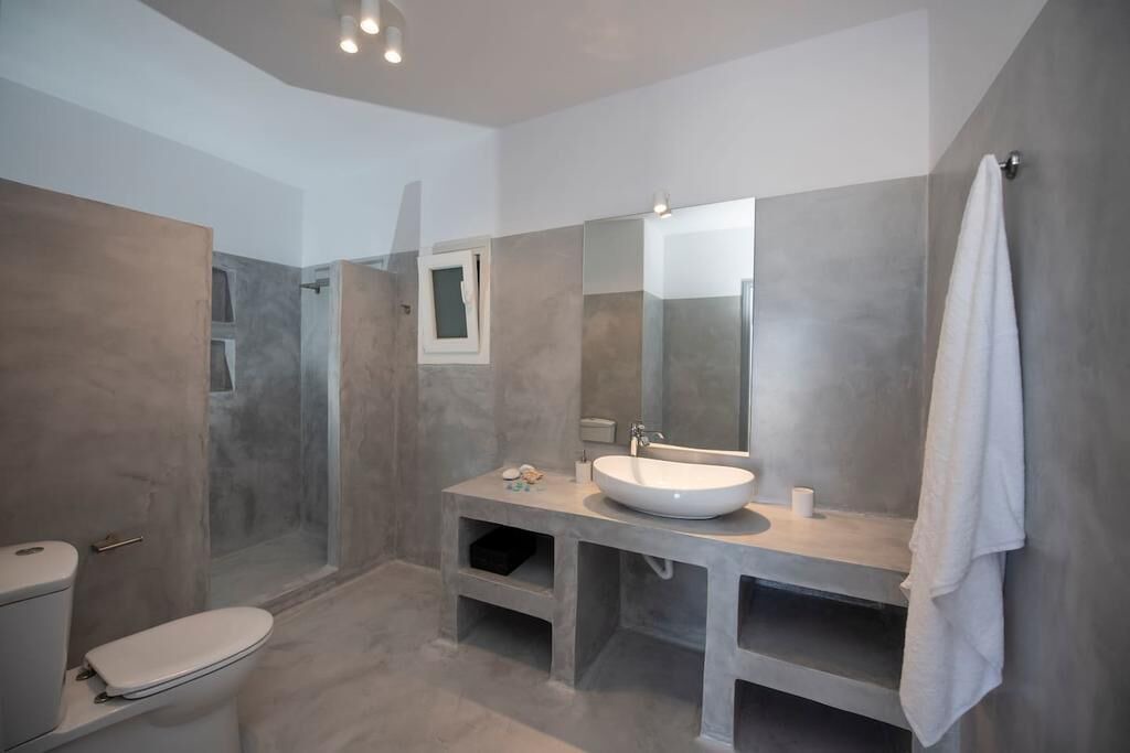 Photo of Bathroom in Agios Ioannis